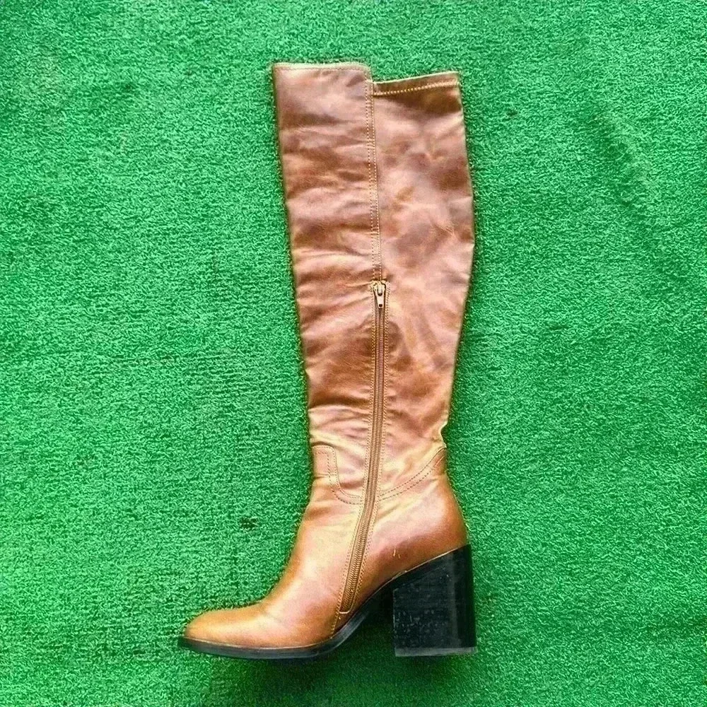 Jeffrey Campbell